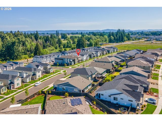7235 Se BENEDICT St, Hillsboro, OR 97123
