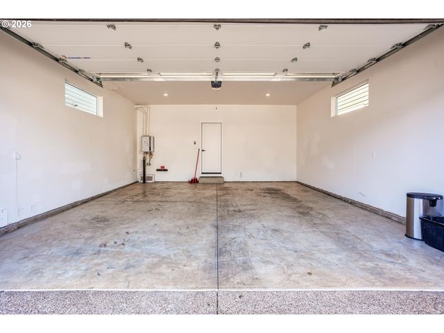 7235 Se BENEDICT St, Hillsboro, OR 97123