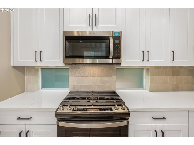 7235 Se BENEDICT St, Hillsboro, OR 97123