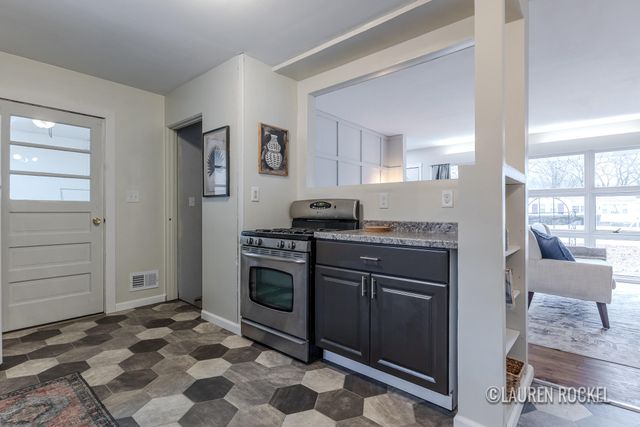 3532 E Manitou Circle, Norton Shores, MI 49441