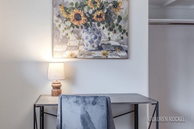 3532 E Manitou Circle, Norton Shores, MI 49441