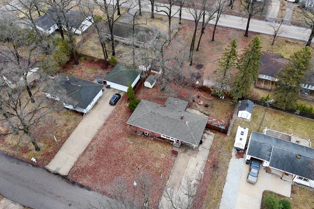 3532 E Manitou Circle, Norton Shores, MI 49441