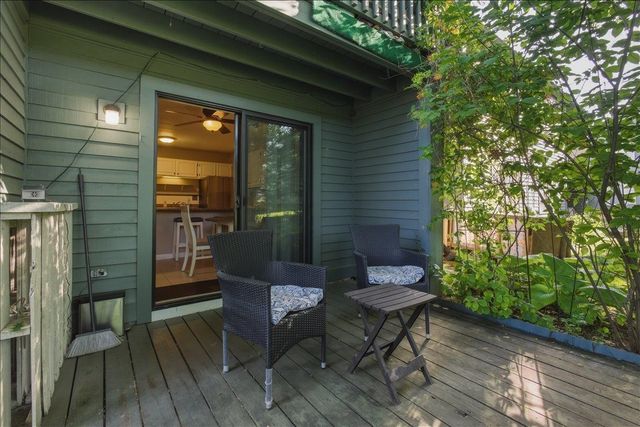 37 Twin Oaks Terrace, South Burlington, VT 05403