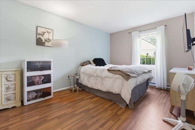 37 Twin Oaks Terrace, South Burlington, VT 05403