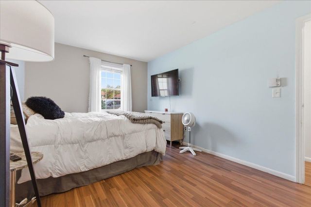 37 Twin Oaks Terrace, South Burlington, VT 05403