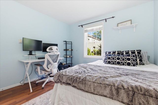37 Twin Oaks Terrace, South Burlington, VT 05403