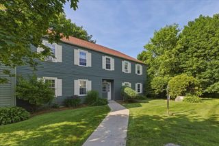 37 Twin Oaks Terrace, South Burlington, VT 05403