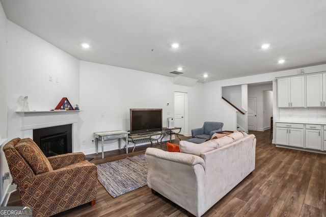 54 Airmont Drive, Sharpsburg, GA 30277