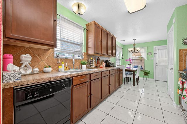 9006 Wildbird Lane, Humble, TX 77338