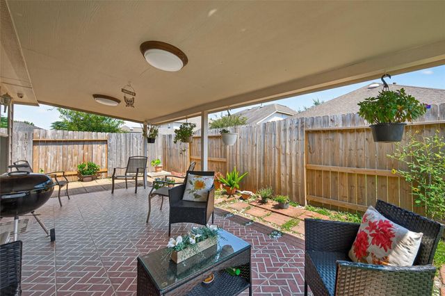 9006 Wildbird Lane, Humble, TX 77338