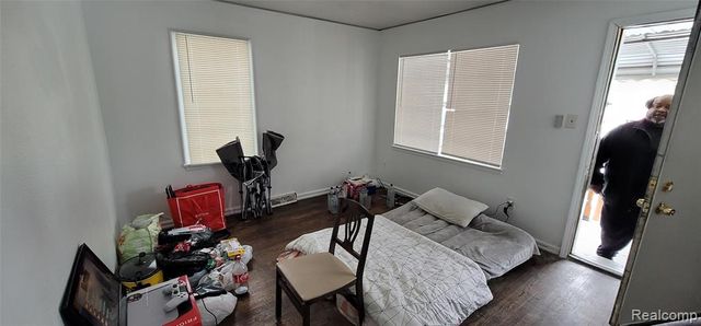 20110 Northlawn Street, Detroit, MI 48221