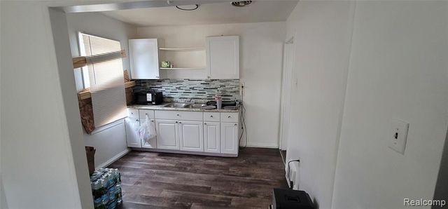 20110 Northlawn Street, Detroit, MI 48221