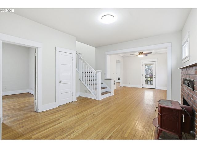 3320 Se 54TH Ave, Portland, OR 97206