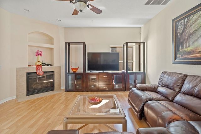 5042 RISHLEY RUN WAY, Mount Dora, FL 32757