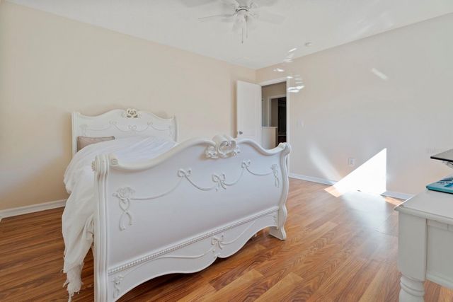 5042 RISHLEY RUN WAY, Mount Dora, FL 32757