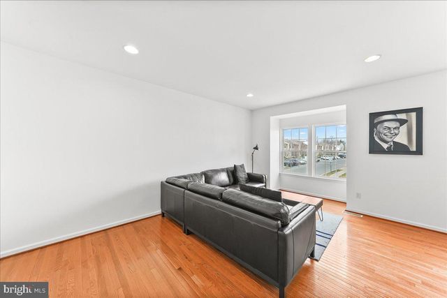 366 CONCETTA DR, Mount Royal, NJ 08061