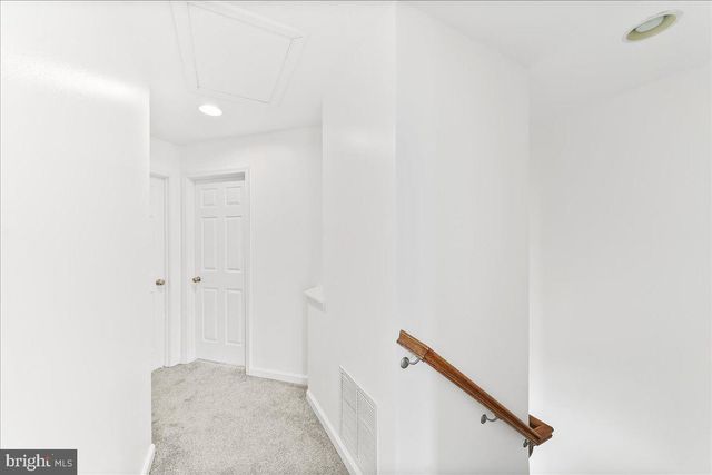 366 CONCETTA DR, Mount Royal, NJ 08061