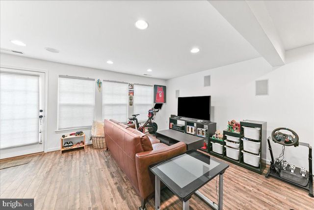 366 CONCETTA DR, Mount Royal, NJ 08061