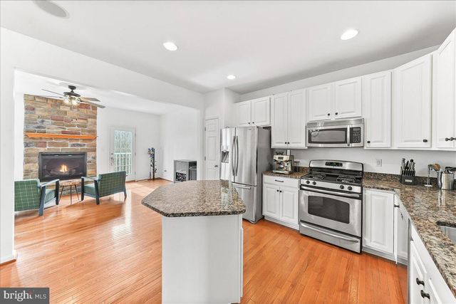 366 CONCETTA DR, Mount Royal, NJ 08061