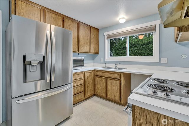 18759 130th Avenue SE, Renton, WA 98058