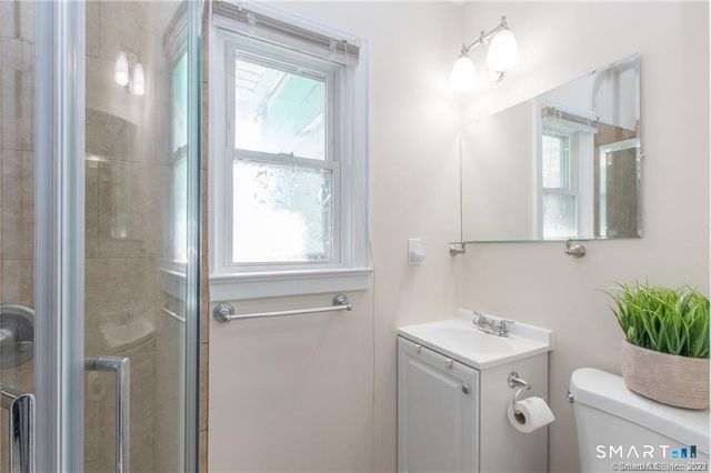 18 Lawrence Street, Norwalk, CT 06854