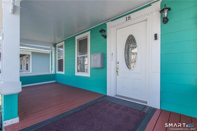 18 Lawrence Street, Norwalk, CT 06854