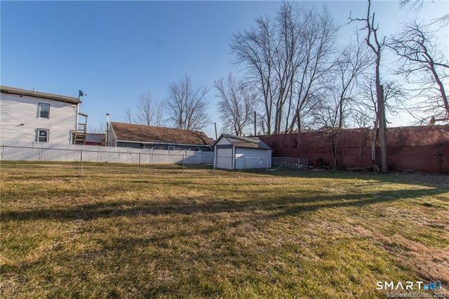 18 Lawrence Street, Norwalk, CT 06854