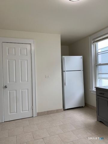 18 Lawrence Street, Norwalk, CT 06854