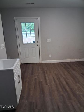2802 West Walnut Street Unit 1, Johnson City, TN 37604