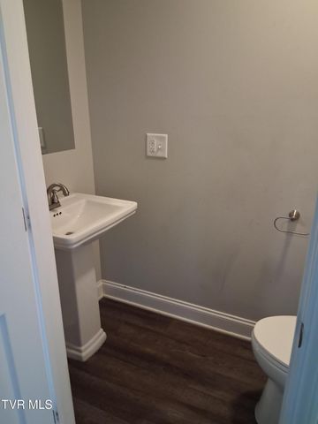 2802 West Walnut Street Unit 1, Johnson City, TN 37604