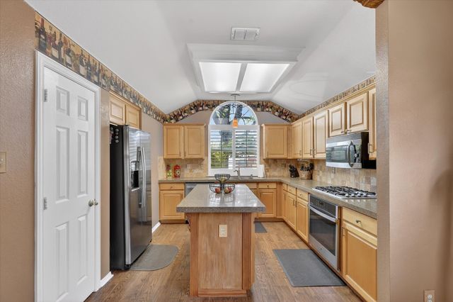 4120 Stone Hollow Way, Fort Worth, TX 76040