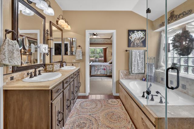 4120 Stone Hollow Way, Fort Worth, TX 76040