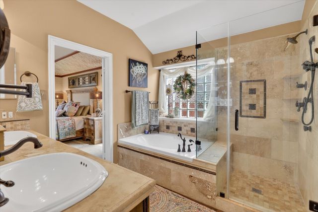 4120 Stone Hollow Way, Fort Worth, TX 76040