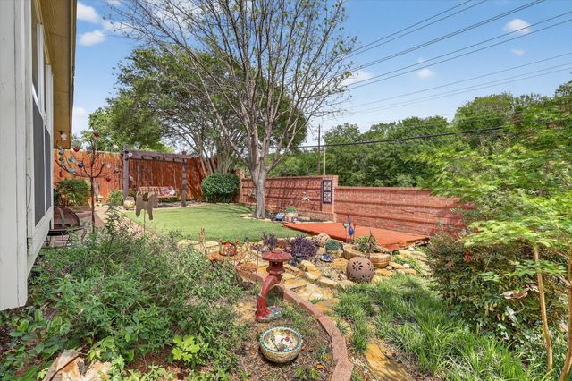 4120 Stone Hollow Way, Fort Worth, TX 76040