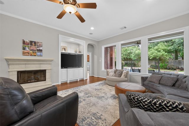 9726 Blue Cruls Way, Spring, TX 77379