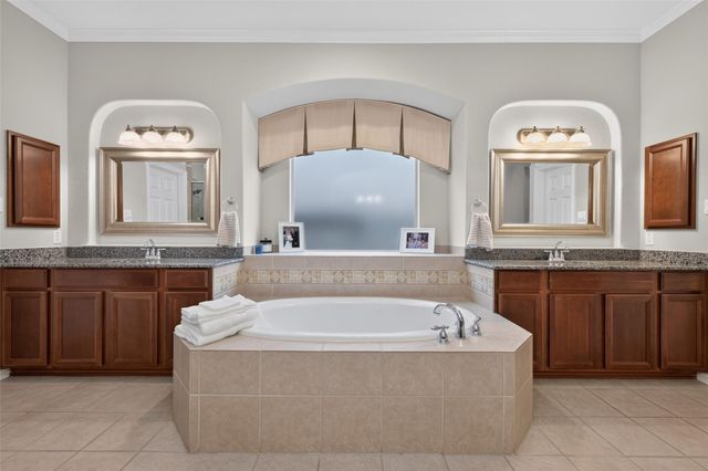 9726 Blue Cruls Way, Spring, TX 77379