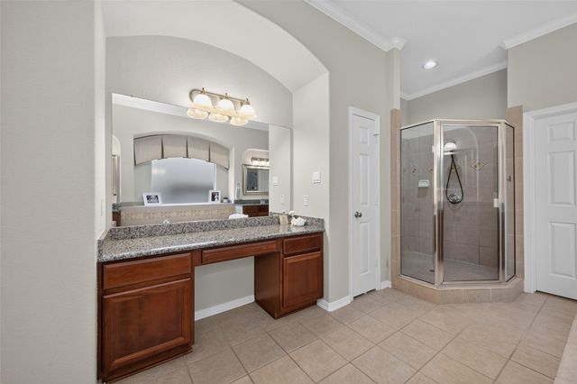 9726 Blue Cruls Way, Spring, TX 77379