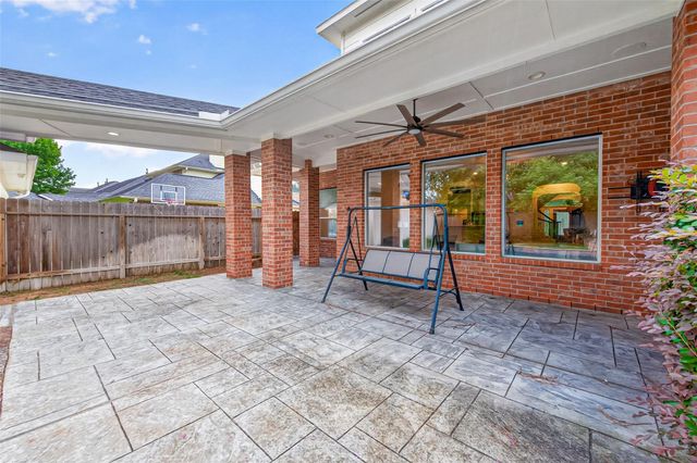 9726 Blue Cruls Way, Spring, TX 77379