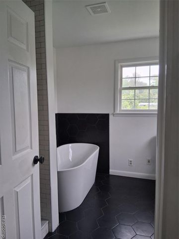 4226 Dye Road, Swartz Creek, MI 48473