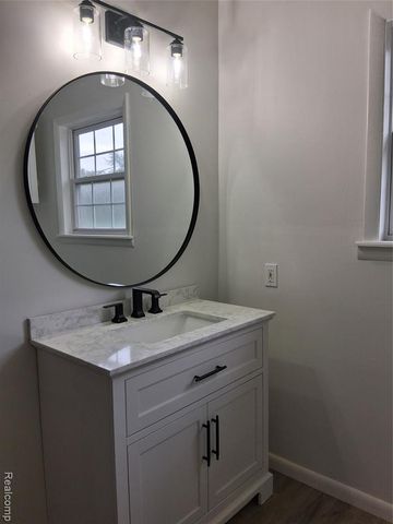 4226 Dye Road, Swartz Creek, MI 48473