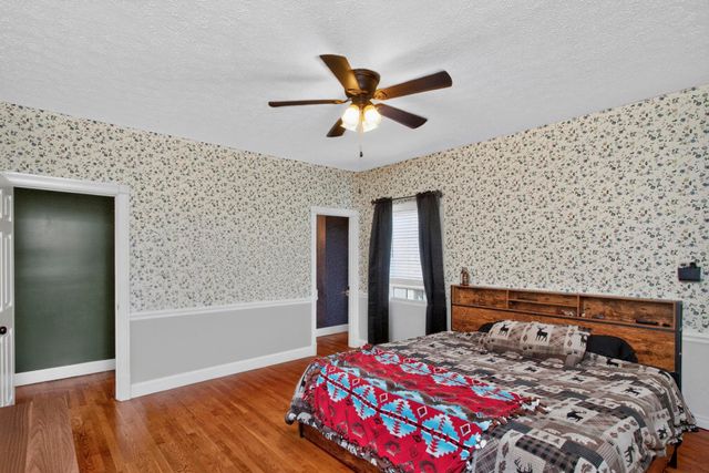 2558 S Mount Pleasant Rd, Greenbrier, TN 37073