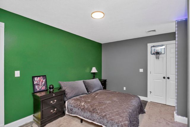 2558 S Mount Pleasant Rd, Greenbrier, TN 37073