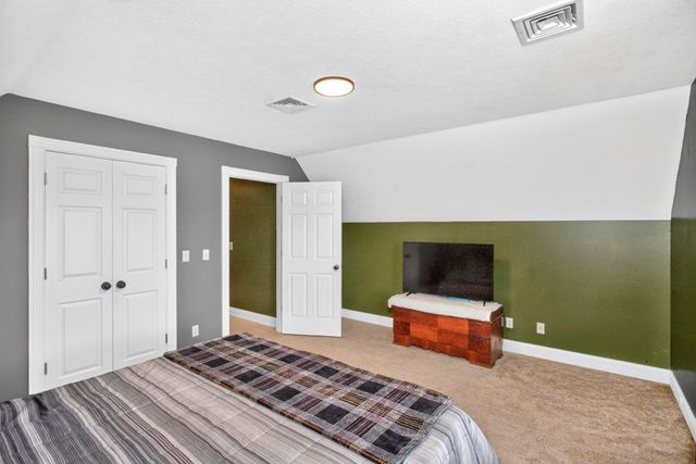 2558 S Mount Pleasant Rd, Greenbrier, TN 37073