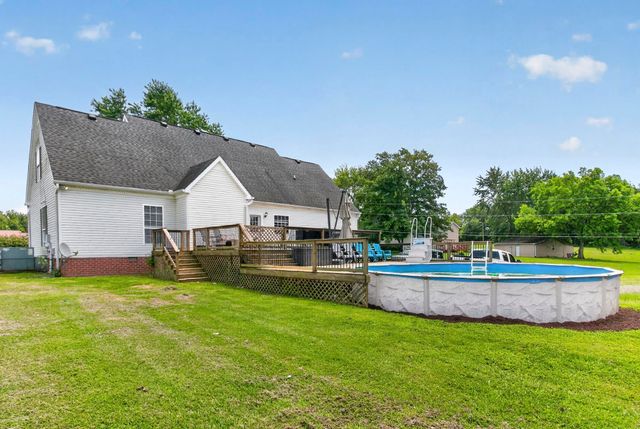 2558 S Mount Pleasant Rd, Greenbrier, TN 37073
