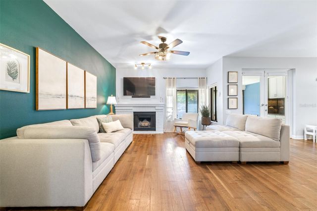 3008 LANDMARK BOULEVARD 203, Palm Harbor, FL 34684