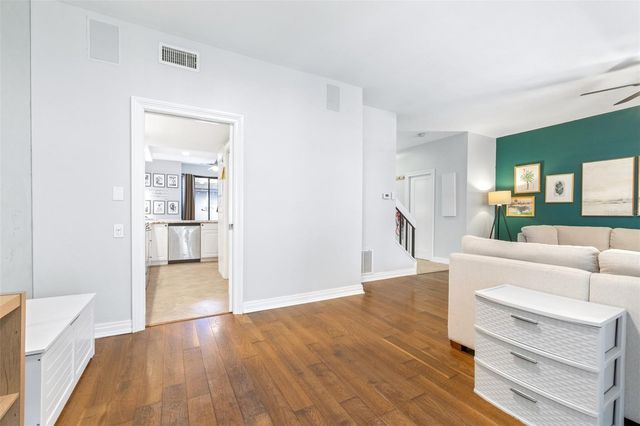 3008 LANDMARK BOULEVARD 203, Palm Harbor, FL 34684