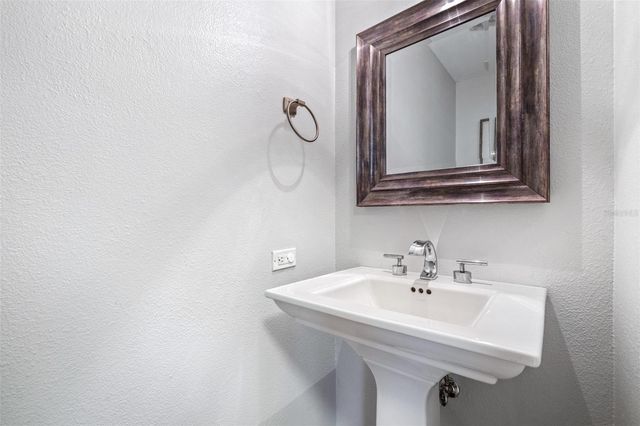 3008 LANDMARK BOULEVARD 203, Palm Harbor, FL 34684