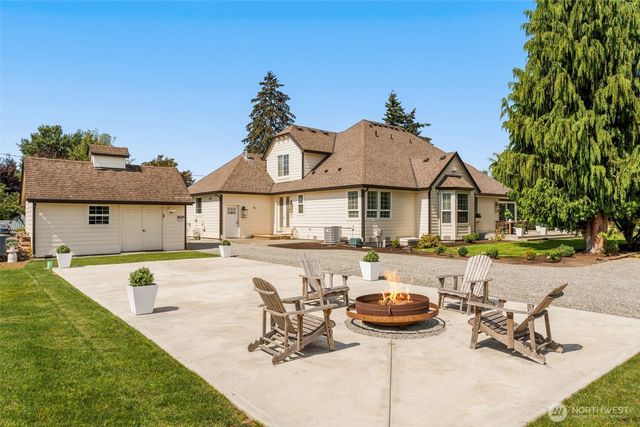 6407 119th Avenue E, Puyallup, WA 98372