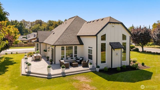 6407 119th Avenue E, Puyallup, WA 98372