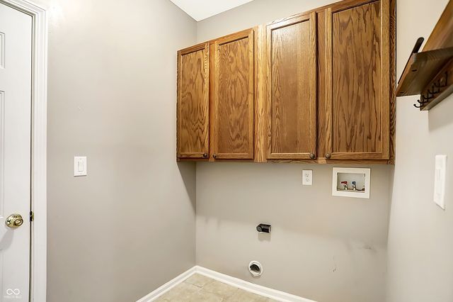 4059 Weston Pointe Drive, Zionsville, IN 46077